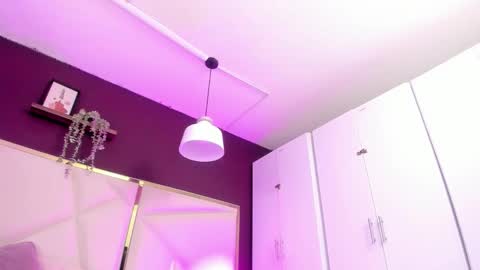 April online show from October 4, 12:03 pm