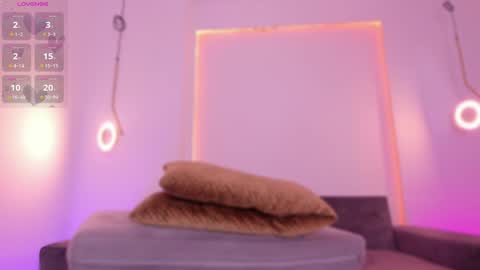 April online show from January 13, 1:39 pm