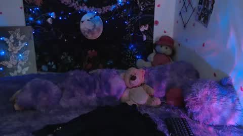 Snapshot of april_l6 chatting on December 15, 9:20 pm april_l6 online show from December 15, 9:20 pm