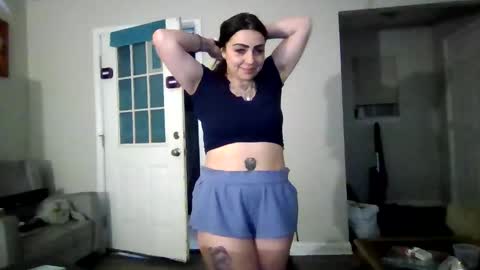 Snapshot of aprilanna chatting on April 3, 5:05 am AnnaApril420 online show from April 3, 5:05 am