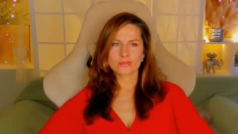 aprill_o_nill online show from December 19, 6:34 pm