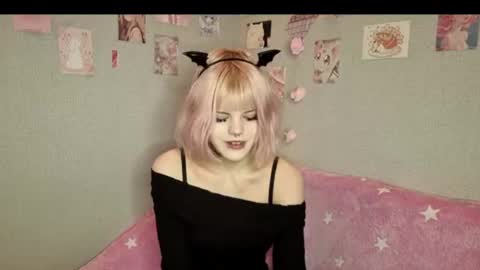 Alice D online show from July 1, 8:08 pm