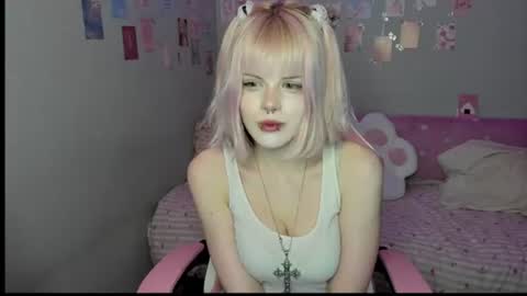 Alice D online show from July 12, 8:55 pm