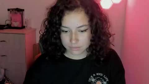 aqua emilly online show from January 25, 1:32 am