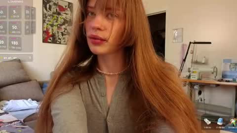 Snapshot of aqua_sultry chatting on April 13, 12:10 pm aqua_sultry online show from April 13, 12:10 pm