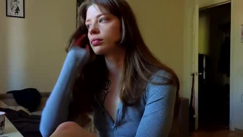 Snapshot of aqua_sultry chatting on May 8, 10:09 am aqua_sultry online show from May 8, 10:09 am