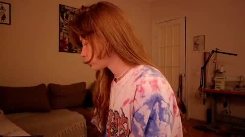 Snapshot of aqua_sultry chatting on May 19, 11:11 pm aqua_sultry online show from May 19, 11:11 pm