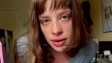 Snapshot of aqua_sultry chatting on June 29, 10:10 am aqua_sultry online show from June 29, 10:10 am