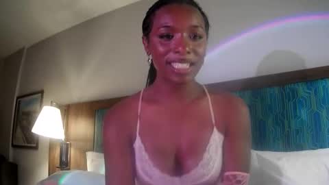 Snapshot of aquaesse chatting on May 14, 1:01 am Aquaesse online show from May 14, 1:01 am