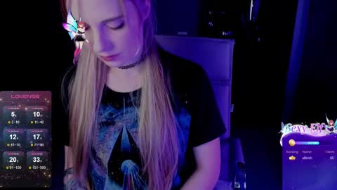 Snapshot of aqualen chatting on March 7, 7:38 pm aqualen online show from March 7, 7:38 pm