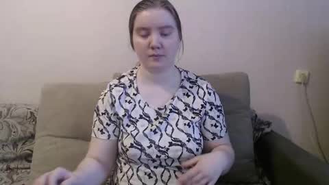 Josefin online show from March 25, 3:01 am