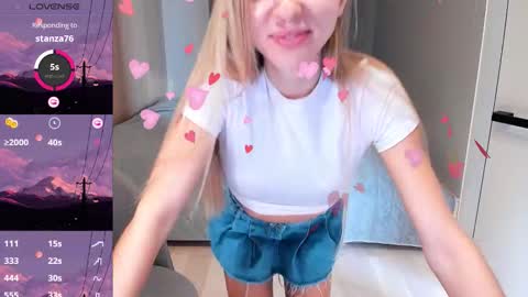 aquilaris online show from November 25, 11:32 am