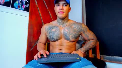 Snapshot of aquiles_elpapi chatting on November 23, 1:16 am AquilesElpapi online show from November 23, 1:16 am