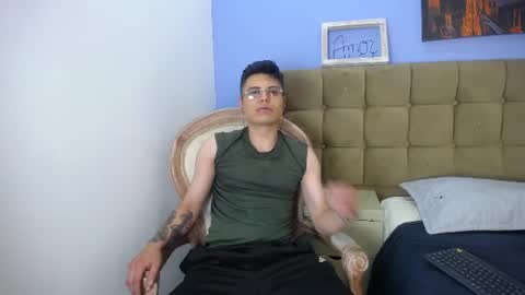 aquilestaylor online show from June 15, 1:13 pm