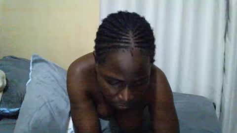 ara bellah online show from October 22, 11:48 pm