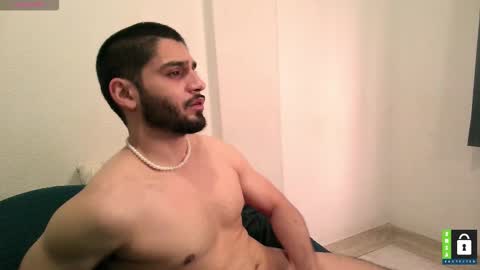 Snapshot of arab_b chatting on February 28, 10:38 am Thiago online show from February 28, 10:38 am