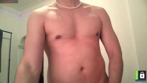 Snapshot of arab_b chatting on March 2, 9:49 am Thiago online show from March 2, 9:49 am