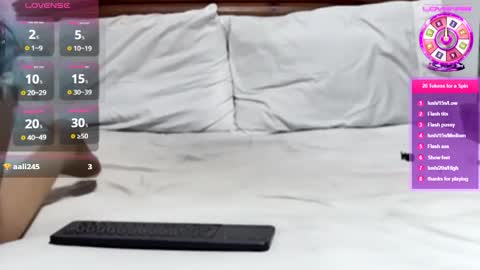 Arab Catwoman online show from February 15, 7:51 am