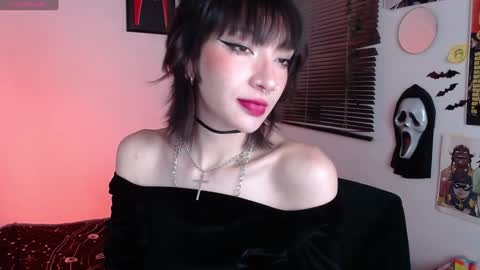 Snapshot of arabella_stone chatting on January 6, 2:26 am Arabella online show from January 6, 2:26 am