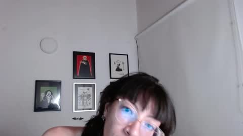 Snapshot of arabella_stone chatting on September 13, 11:48 pm Arabella online show from September 13, 11:48 pm