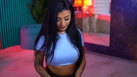 arabellaposh online show from October 23, 5:29 am