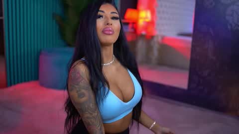 arabellaposh online show from November 13, 6:23 am