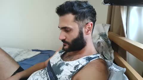 hairycub online show from December 4, 9:40 am