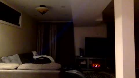 Knowledgeiskeyy online show from January 13, 8:52 am