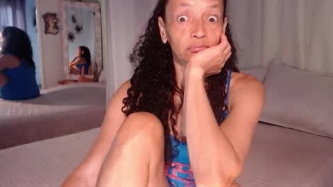 Snapshot of arabiel chatting on March 4, 9:54 pm Nadia Cyel online show from March 4, 9:54 pm