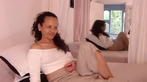 Nadia Cyel online show from July 22, 10:01 pm