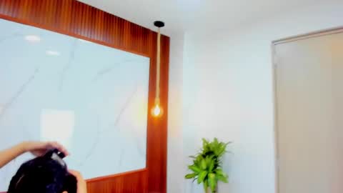 Snapshot of arah_issaa chatting on March 9, 10:08 pm arah_issaa online show from March 9, 10:08 pm