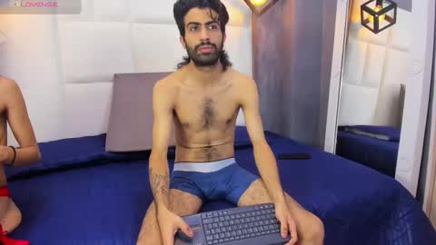 Snapshot of arah_issaa chatting on November 3, 10:21 pm arah_issaa online show from November 3, 10:21 pm