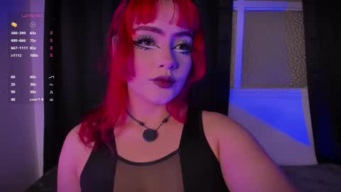 Snapshot of aramjones chatting on November 11, 7:47 pm Aram 3 online show from November 11, 7:47 pm