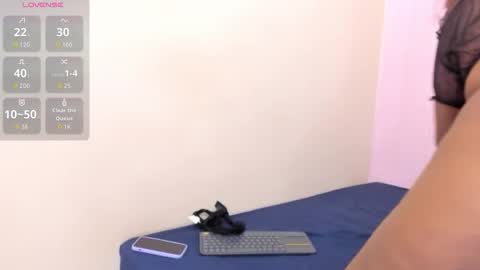 aranna_wild online show from October 31, 12:06 pm