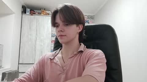 Daniel online show from February 23, 8:28 pm