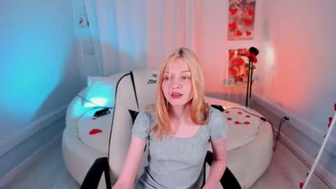 Marla follow me online show from February 18, 3:19 pm