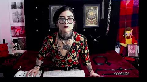 Snapshot of ardat_lili69 chatting on May 18, 10:04 pm Ardat lili69 online show from May 18, 10:04 pm