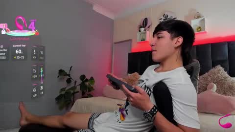 Ares online show from October 2, 3:08 pm