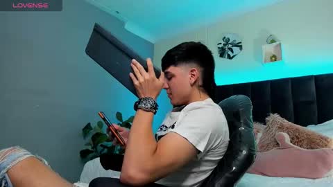 Ares online show from October 6, 2:25 pm