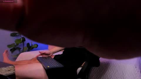 Ares online show from December 15, 3:38 pm