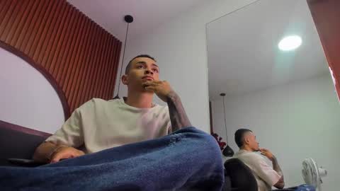 Snapshot of ares_stone chatting on December 3, 10:24 am Ares Stone online show from December 3, 10:24 am