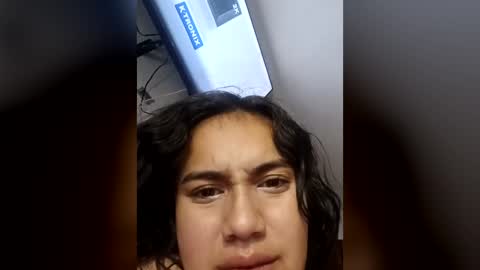aresandafroditahh online show from June 24, 4:44 am