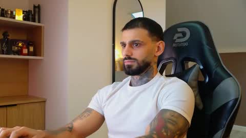 Ares Steel online show from November 11, 2:06 pm