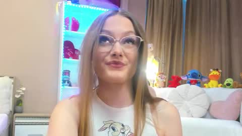 Snapshot of ari3el chatting on March 20, 4:12 pm Ariel online show from March 20, 4:12 pm