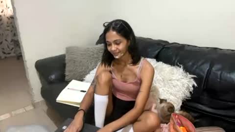 Snapshot of ari____ chatting on July 6, 6:10 pm Aria online show from July 6, 6:10 pm