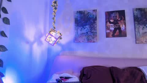 Arianna Baker online show from December 6, 1:07 am