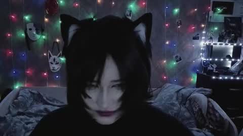 Ahri online show from November 28, 7:49 pm