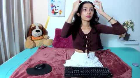 Snapshot of aria_0 chatting on March 8, 3:21 am aria_0 online show from March 8, 3:21 am