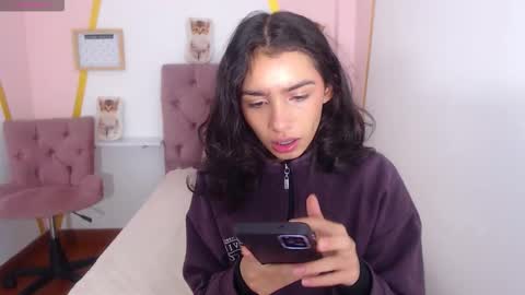 Snapshot of aria_0 chatting on March 19, 1:26 pm aria_0 online show from March 19, 1:26 pm