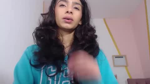 Snapshot of aria_0 chatting on March 20, 1:38 pm aria_0 online show from March 20, 1:38 pm